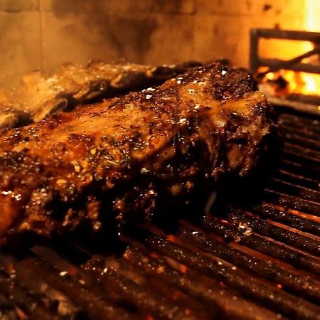 Apartamento En Country Pilar Piscina Parrilla Propia Hasta 4 Personas Екстериор снимка